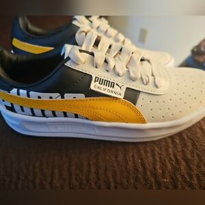 California Tol Logo   Off White  Size 5.5 youth Casual Shoes 37031Puma5-02